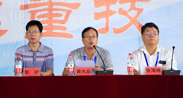 图2 黄杰品校长讲话.jpg