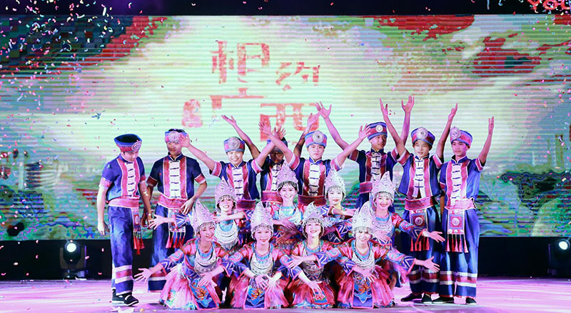 9.舞蹈《壮美广西》.jpg