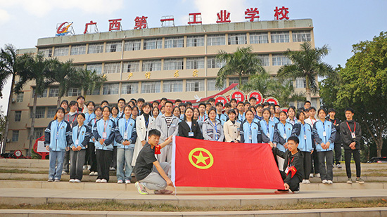 2-合影.jpg