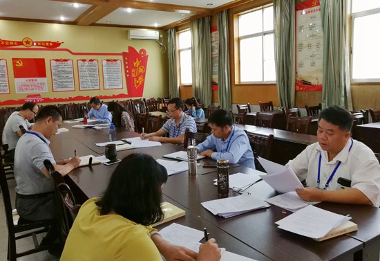 张海林书记传达学习习近平总书记重要讲话精神.jpg
