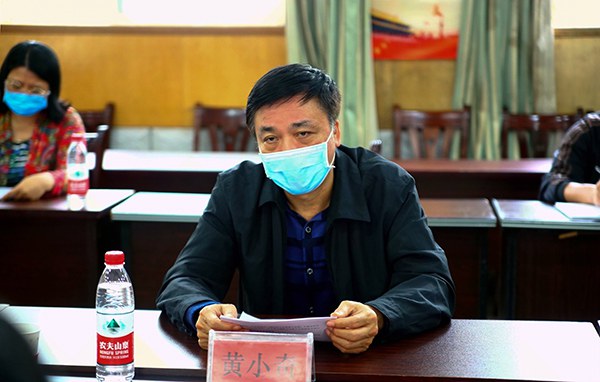 驻自治区应急厅纪检组黄小奇组长作总结发言.jpg