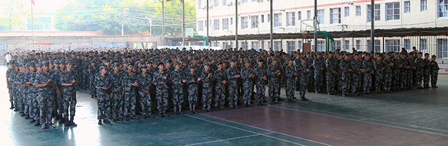 开学典礼暨军训动员大会现场.jpg