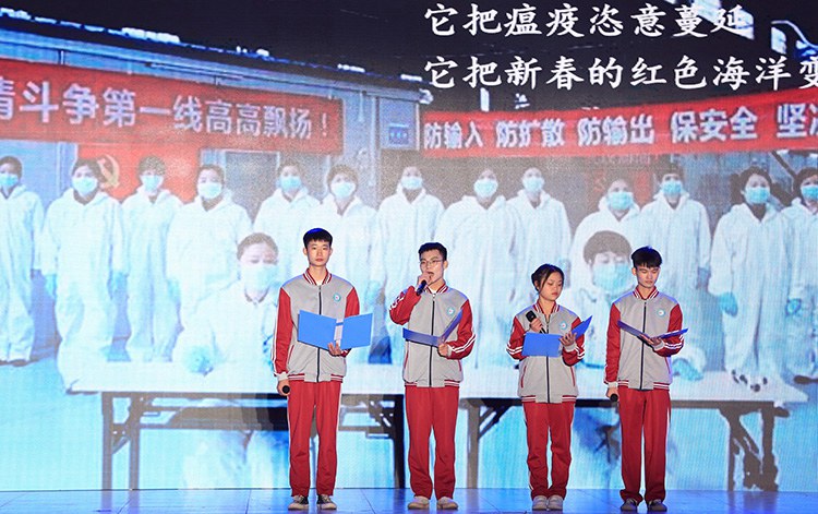 诗朗诵《我看见》.JPG