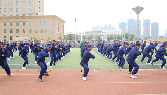 5.擒敌拳表演.jpg