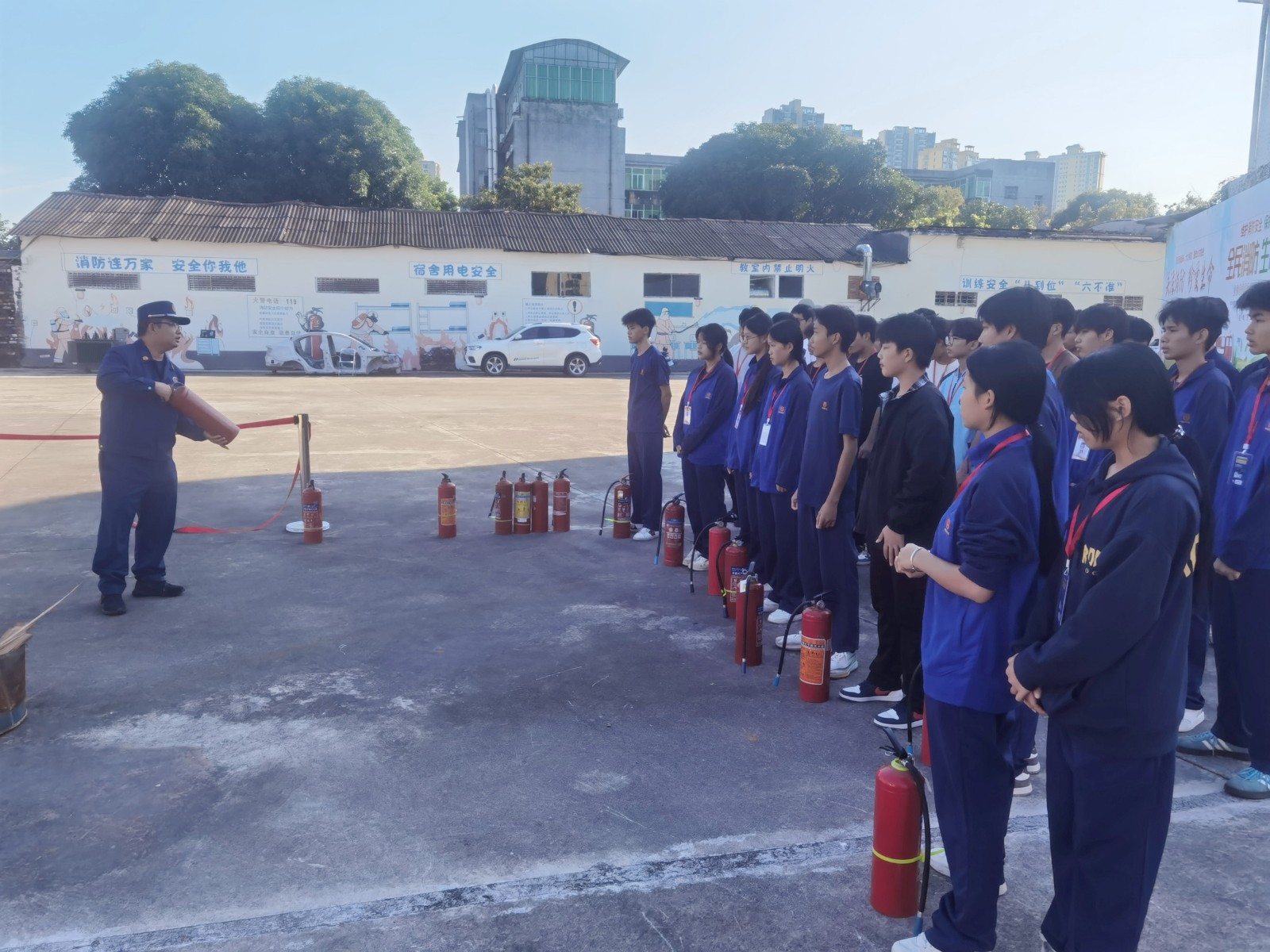 1764119764404623.jpg 1764119764404623.jpg