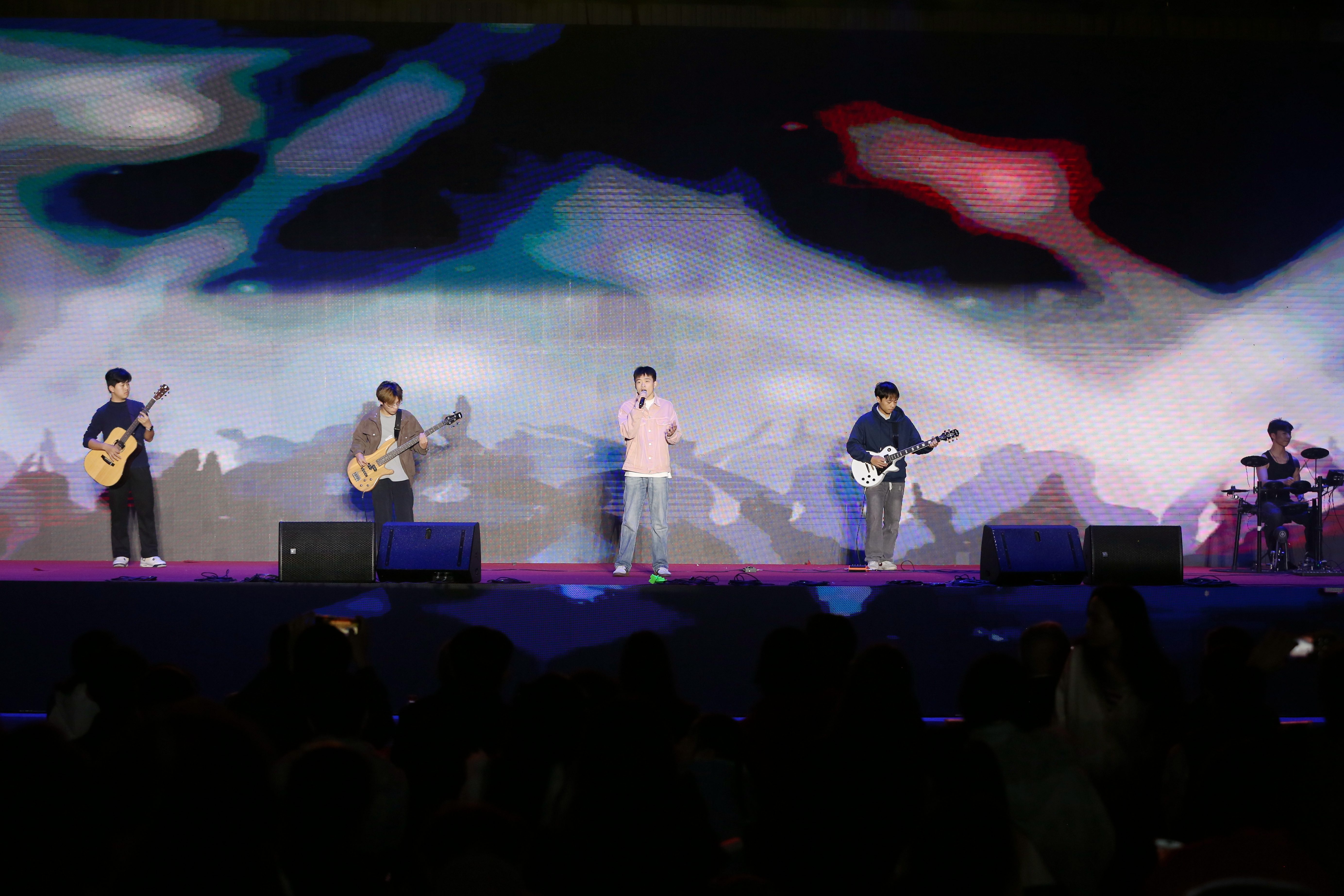 1767596543985205.jpg 1767596543985205.jpg